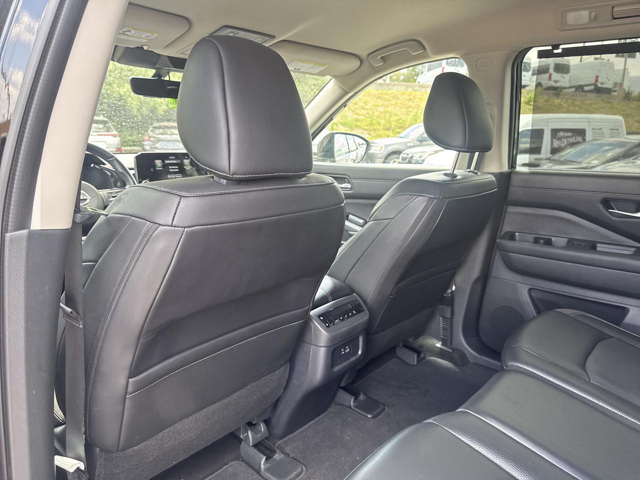2024 Nissan Pathfinder SL San Antonio TX