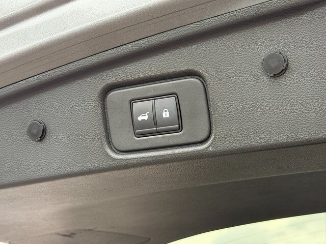 2024 Nissan Pathfinder SL Springfield VA