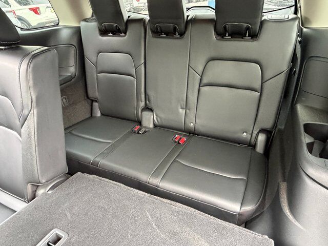 2024 Nissan Pathfinder SL Springfield VA
