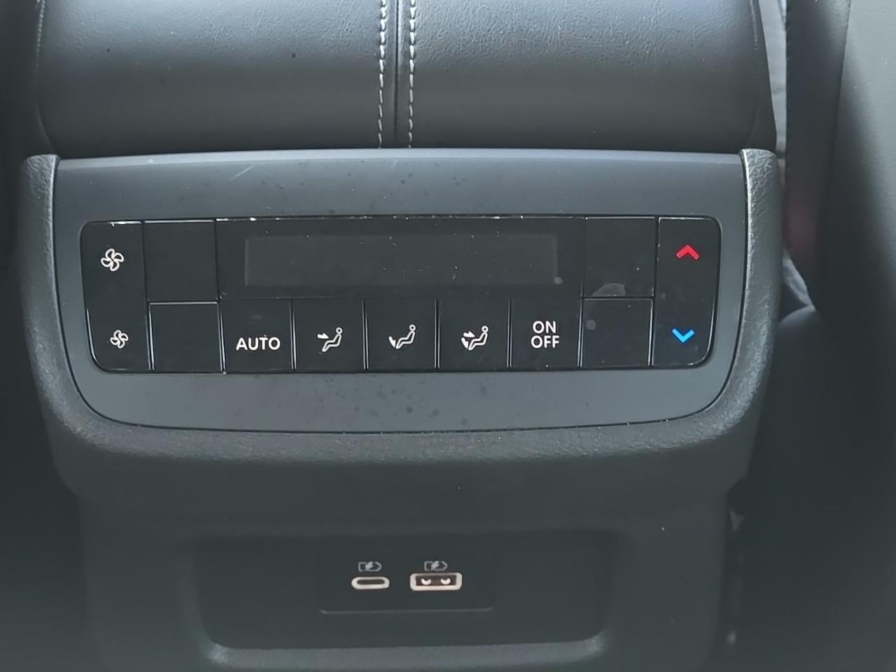 2024 Nissan Pathfinder SL Glen Burnie MD