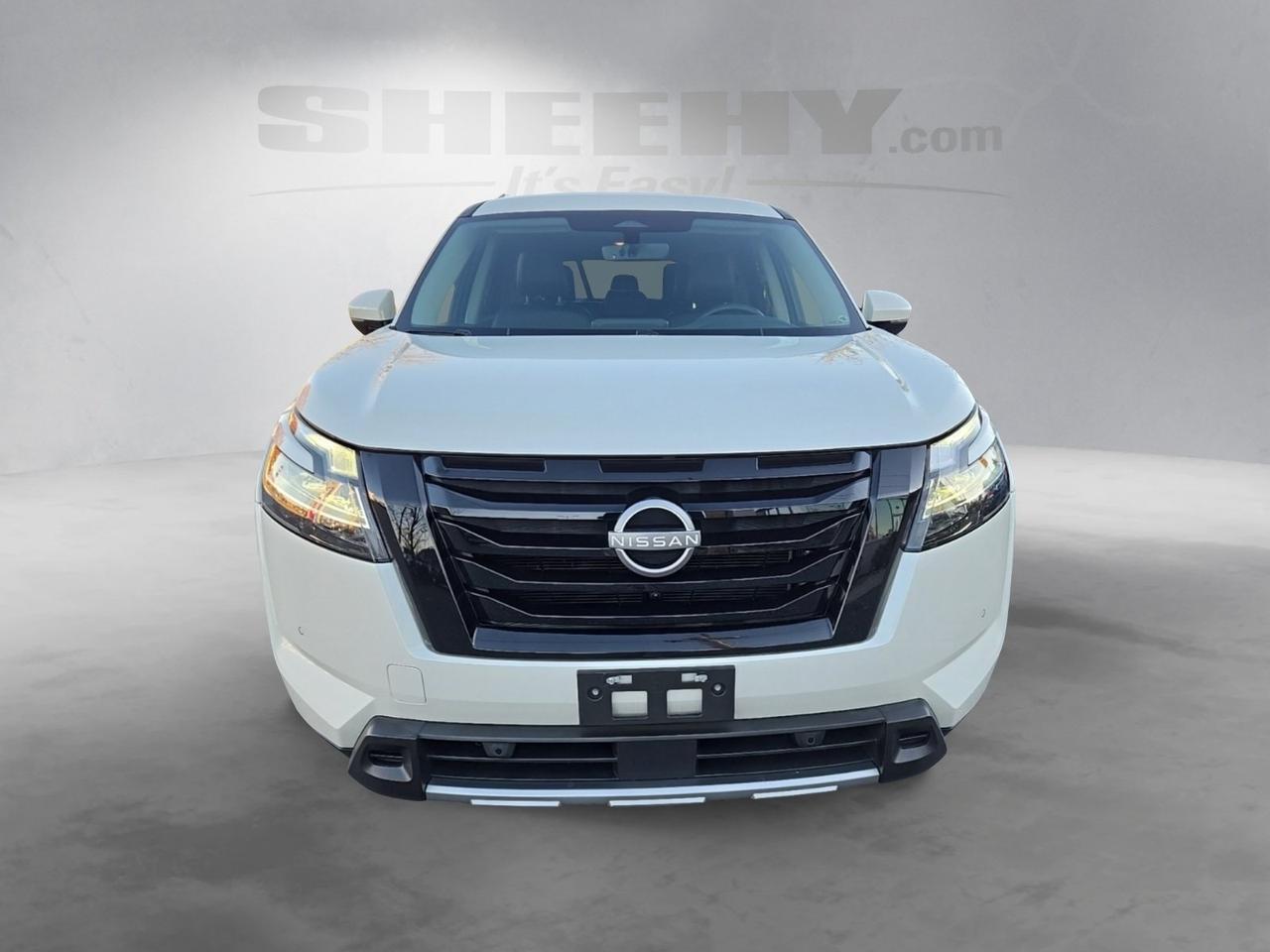 2024 Nissan Pathfinder SL Glen Burnie MD