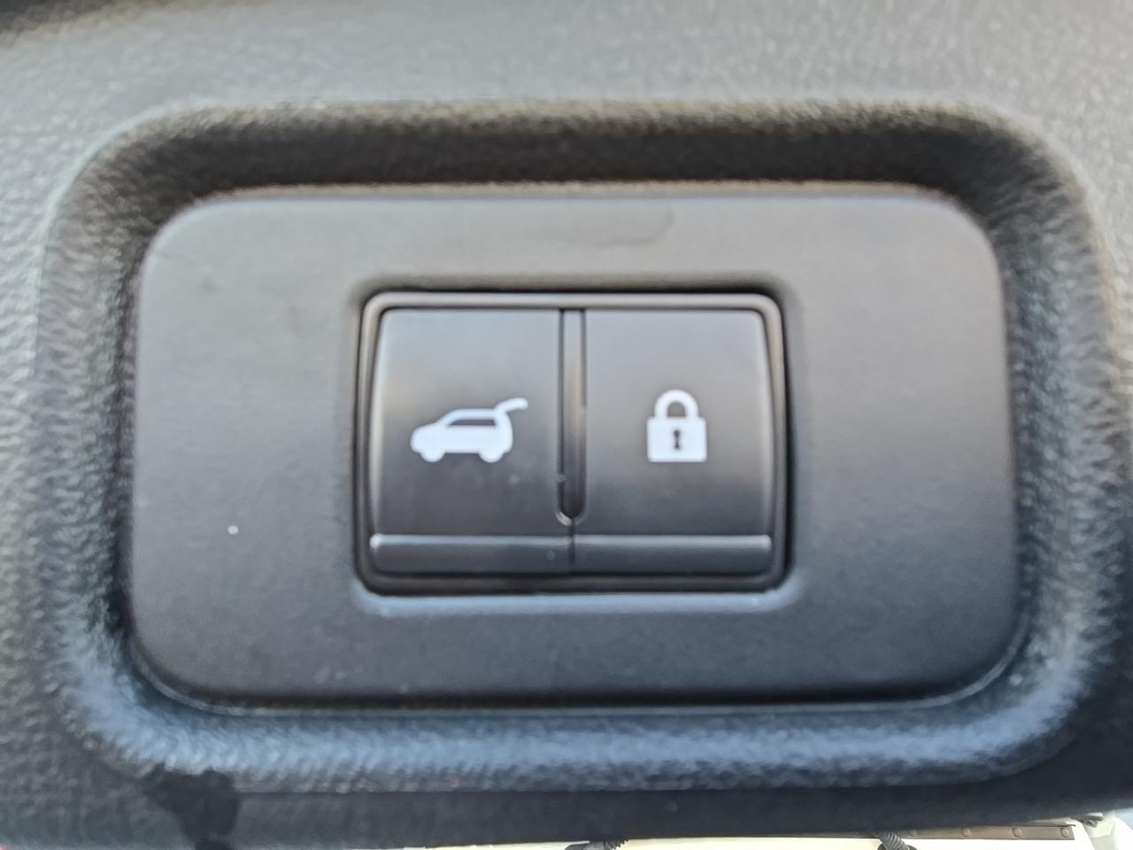 2024 Nissan Pathfinder SL Glen Burnie MD