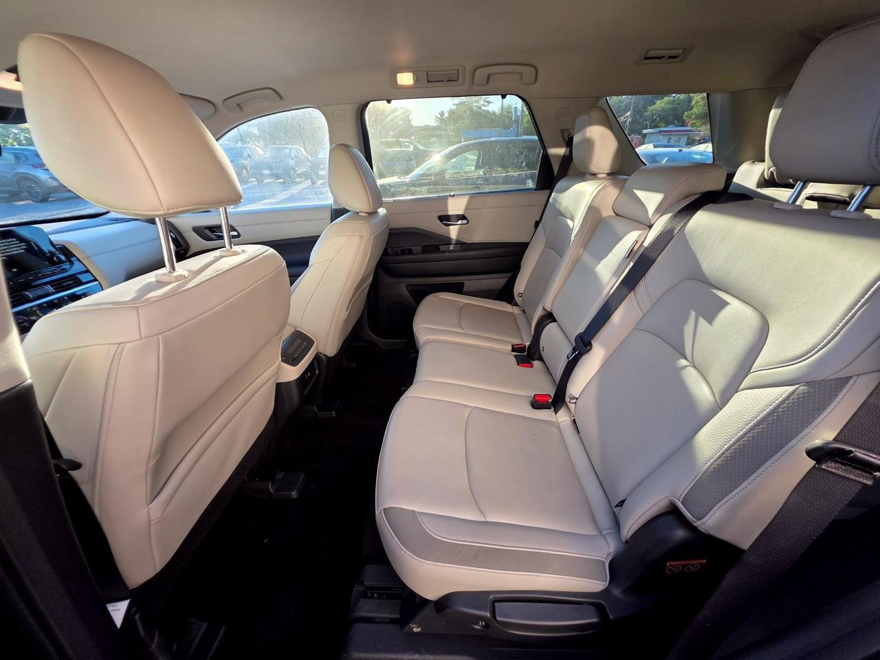 2024 Nissan Pathfinder SL Glen Burnie MD