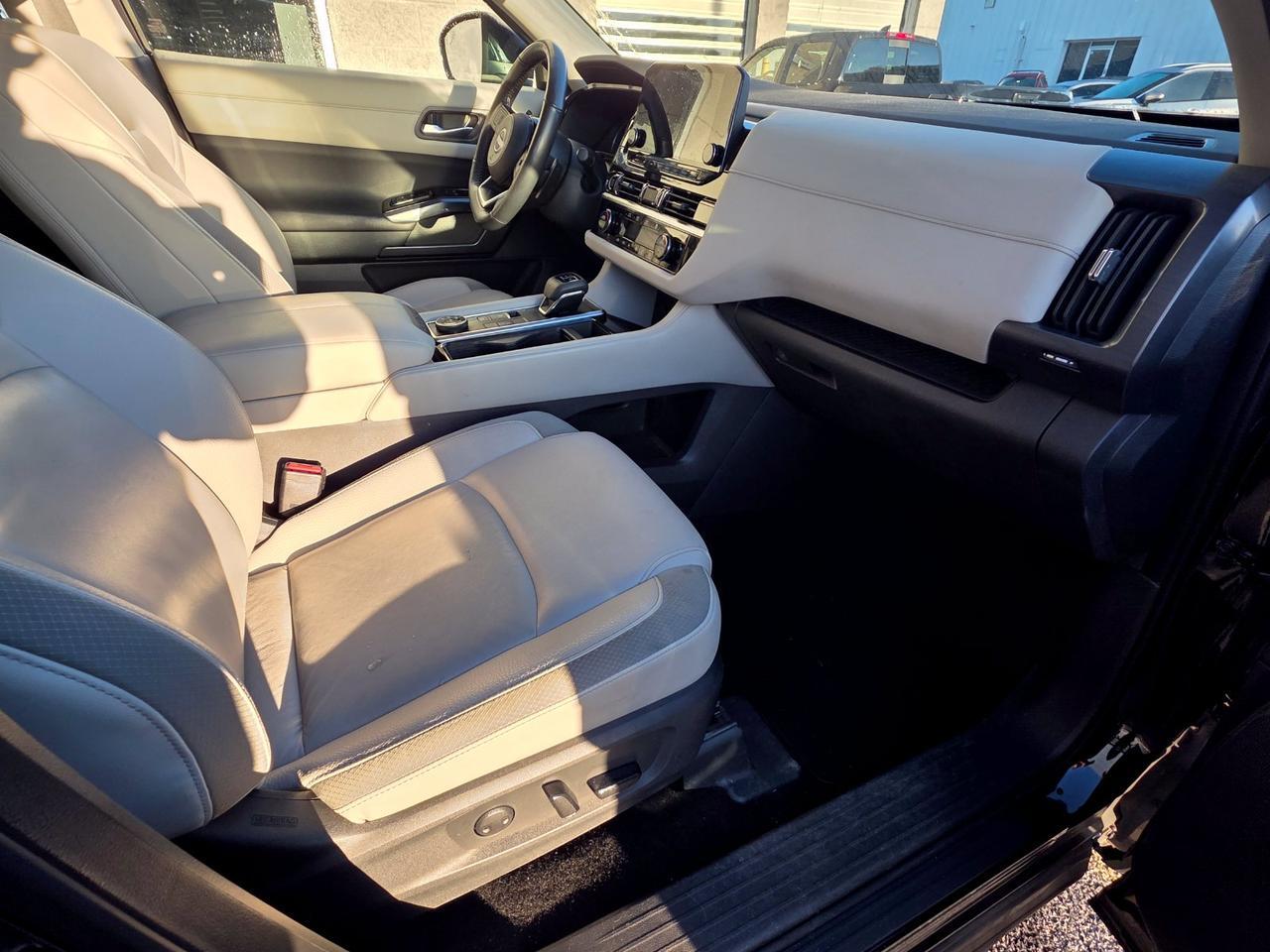 2024 Nissan Pathfinder SL Glen Burnie MD