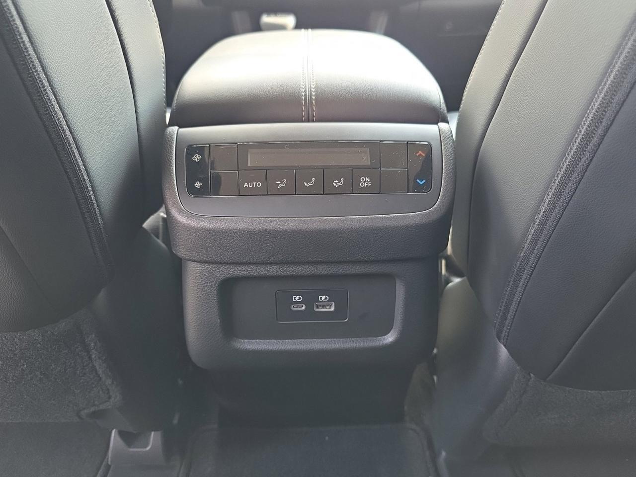 2024 Nissan Pathfinder SL Glen Burnie MD