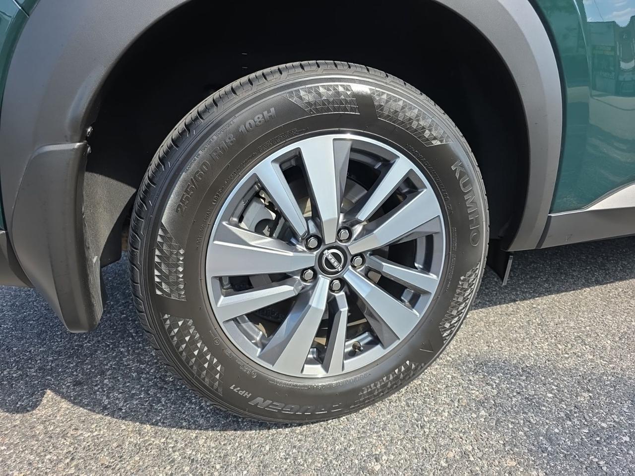 2024 Nissan Pathfinder SL Glen Burnie MD