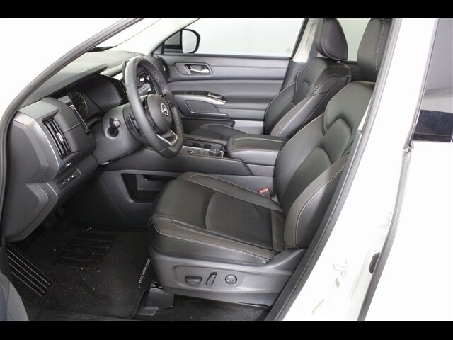 2024 Nissan Pathfinder SL Waldorf MD