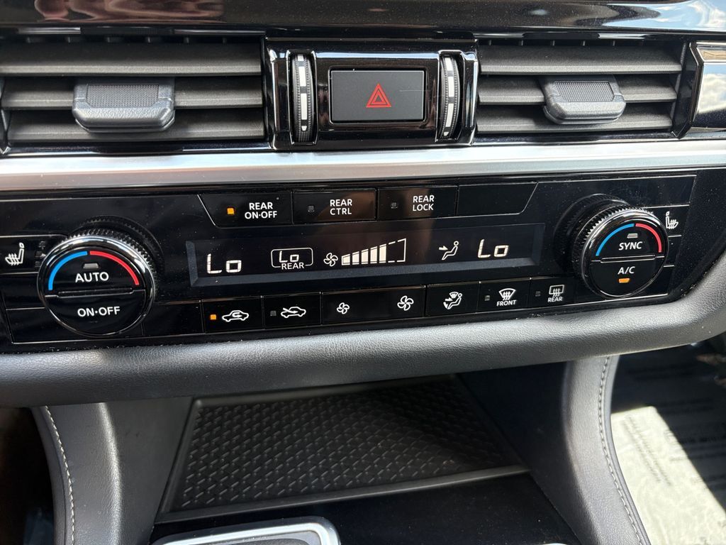2024 Nissan Pathfinder SV Hondo TX
