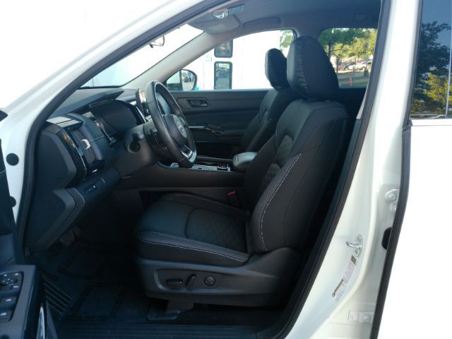 2024 Nissan Pathfinder SV 4WD Plano TX