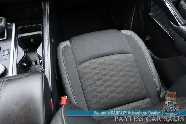 2024 Nissan Pathfinder SV / AWD / Auto Start / Heated Premium Cloth Seats / Adaptive Cruise Control / Lane Departure & Blind Spot Alert / Apple CarPlay & Android Auto / Back Up Camera / 3rd Row / Seats 8 / 1-Owner Anchorage AK