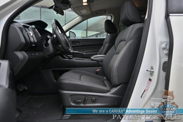 2024 Nissan Pathfinder SV / AWD / Auto Start / Heated Premium Cloth Seats / Adaptive Cruise Control / Lane Departure & Blind Spot Alert / Apple CarPlay & Android Auto / Back Up Camera / 3rd Row / Seats 8 / 1-Owner Anchorage AK