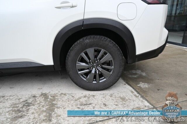 2024 Nissan Pathfinder SV / AWD / Auto Start / Heated Premium Cloth Seats / Adaptive Cruise Control / Lane Departure & Blind Spot Alert / Apple CarPlay & Android Auto / Back Up Camera / 3rd Row / Seats 8 / 1-Owner Anchorage AK