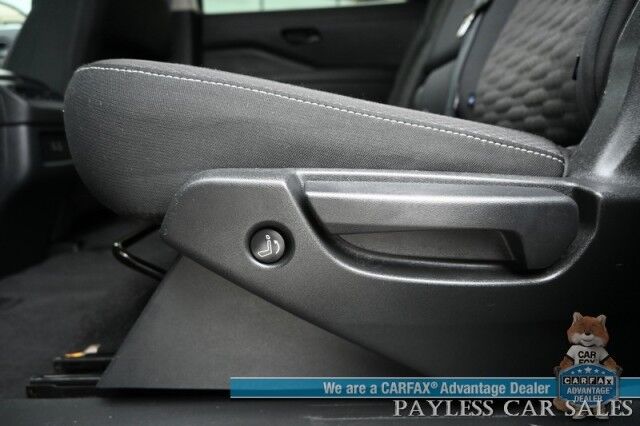 2024 Nissan Pathfinder SV / AWD / Auto Start / Heated Premium Cloth Seats / Adaptive Cruise Control / Lane Departure & Blind Spot Alert / Apple CarPlay & Android Auto / Back Up Camera / 3rd Row / Seats 8 / 1-Owner Anchorage AK