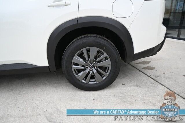 2024 Nissan Pathfinder SV / AWD / Auto Start / Power & Heated Cloth Seats / Adaptive Cruise Control / Lane Departure & Blind Spot / Apple CarPlay & Android Auto / Back Up Camera / 3rd Row / Seats 8 / Cruise Control / 27 MPG / 1-Owner Anchorage AK