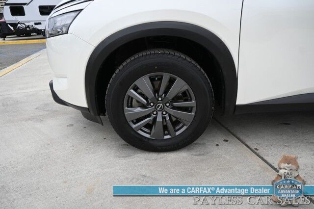 2024 Nissan Pathfinder SV / AWD / Auto Start / Power & Heated Cloth Seats / Adaptive Cruise Control / Lane Departure & Blind Spot / Apple CarPlay & Android Auto / Back Up Camera / 3rd Row / Seats 8 / Cruise Control / 27 MPG / 1-Owner Anchorage AK