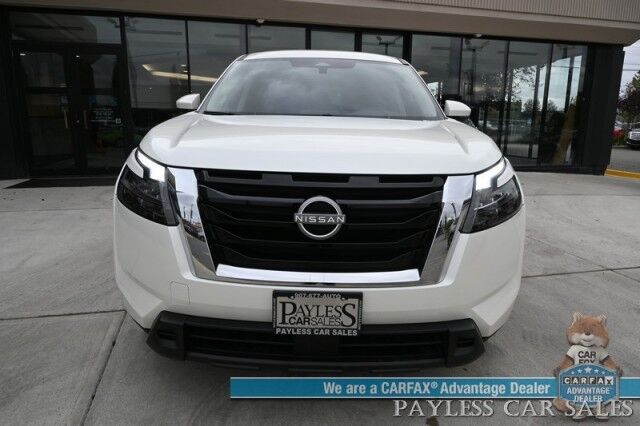 2024 Nissan Pathfinder SV / AWD / Auto Start / Power & Heated Cloth Seats / Adaptive Cruise Control / Lane Departure & Blind Spot / Apple CarPlay & Android Auto / Back Up Camera / 3rd Row / Seats 8 / Cruise Control / 27 MPG / 1-Owner Anchorage AK