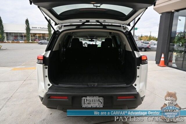 2024 Nissan Pathfinder SV / AWD / Auto Start / Power & Heated Cloth Seats / Adaptive Cruise Control / Lane Departure & Blind Spot / Apple CarPlay & Android Auto / Back Up Camera / 3rd Row / Seats 8 / Cruise Control / 27 MPG / 1-Owner Anchorage AK