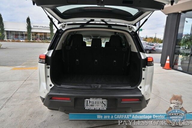 2024 Nissan Pathfinder SV / AWD / Auto Start / Power & Heated Cloth Seats / Adaptive Cruise Control / Lane Departure & Blind Spot / Apple CarPlay & Android Auto / Back Up Camera / 3rd Row / Seats 8 / Cruise Control / 27 MPG / 1-Owner Anchorage AK
