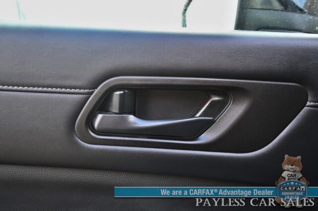 2024 Nissan Pathfinder SV / AWD / Auto Start / Power & Heated Cloth Seats / Adaptive Cruise Control / Lane Departure & Blind Spot / Apple CarPlay & Android Auto / Back Up Camera / 3rd Row / Seats 8 / Keyless Entry & Start / 27 MPG / 1-Owner Anchorage AK