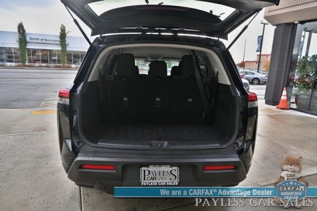 2024 Nissan Pathfinder SV / AWD / Auto Start / Power & Heated Cloth Seats / Adaptive Cruise Control / Lane Departure & Blind Spot / Apple CarPlay & Android Auto / Back Up Camera / 3rd Row / Seats 8 / Keyless Entry & Start / 27 MPG / 1-Owner Anchorage AK