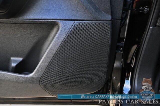 2024 Nissan Pathfinder SV / AWD / Auto Start / Power & Heated Cloth Seats / Adaptive Cruise Control / Lane Departure & Blind Spot / Apple CarPlay & Android Auto / Back Up Camera / 3rd Row / Seats 8 / Keyless Entry & Start / 27 MPG / 1-Owner Anchorage AK