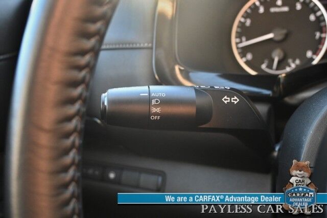 2024 Nissan Pathfinder SV / AWD / Auto Start / Power & Heated Cloth Seats / Adaptive Cruise Control / Lane Departure & Blind Spot / Apple CarPlay & Android Auto / Back Up Camera / 3rd Row / Seats 8 / Keyless Entry & Start / 27 MPG / 1-Owner Anchorage AK