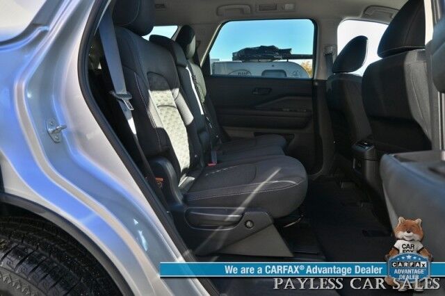 2024 Nissan Pathfinder SV / AWD / Auto Start / Power & Heated Cloth Seats / Adaptive Cruise Control / Lane Departure & Blind Spot / Apple CarPlay & Android Auto / Back Up Camera / 3rd Row / Seats 8 / Keyless Entry & Start / 27 MPG / 1-Owner Wasilla AK