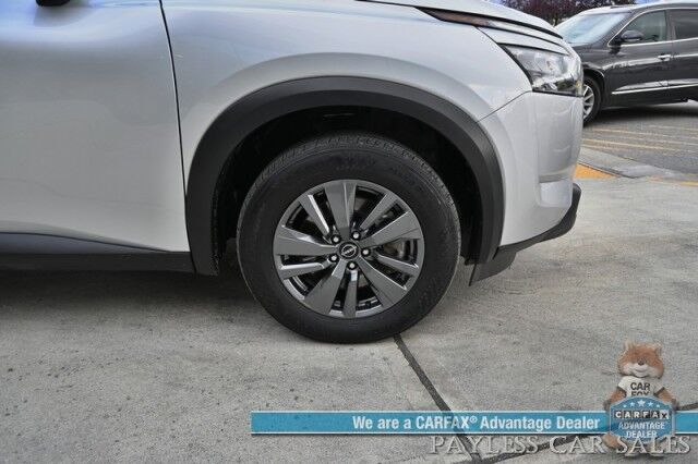 2024 Nissan Pathfinder SV / AWD / Auto Start / Power & Heated Seats / Adaptive Cruise Control / Lane Departure & Blind Spot / Apple CarPlay & Android Auto / Back Up Camera / 3rd Row / Seats 8 / Cruise Control / 27 MPG / 1-Owner Anchorage AK