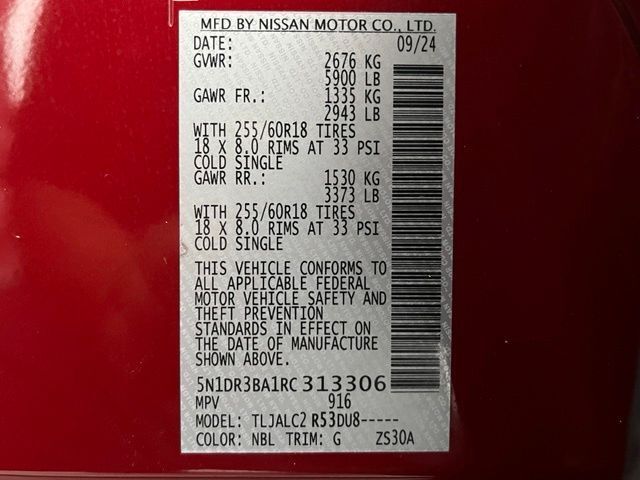 2024 Nissan Pathfinder SV
