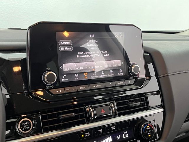 2024 Nissan Pathfinder SV Carrollton TX