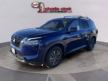 2024_Nissan_Pathfinder_SV_ El Paso TX