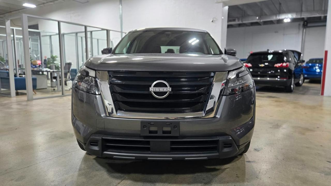 2024 Nissan Pathfinder SV FWD
