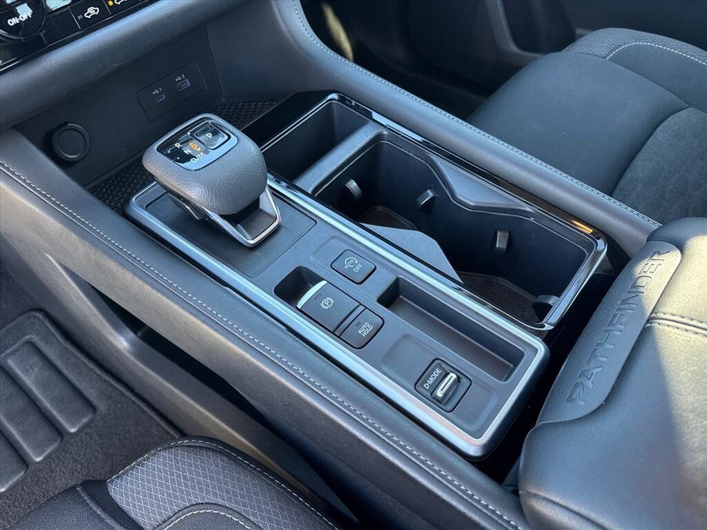 2024 Nissan Pathfinder SV Johnson City TN