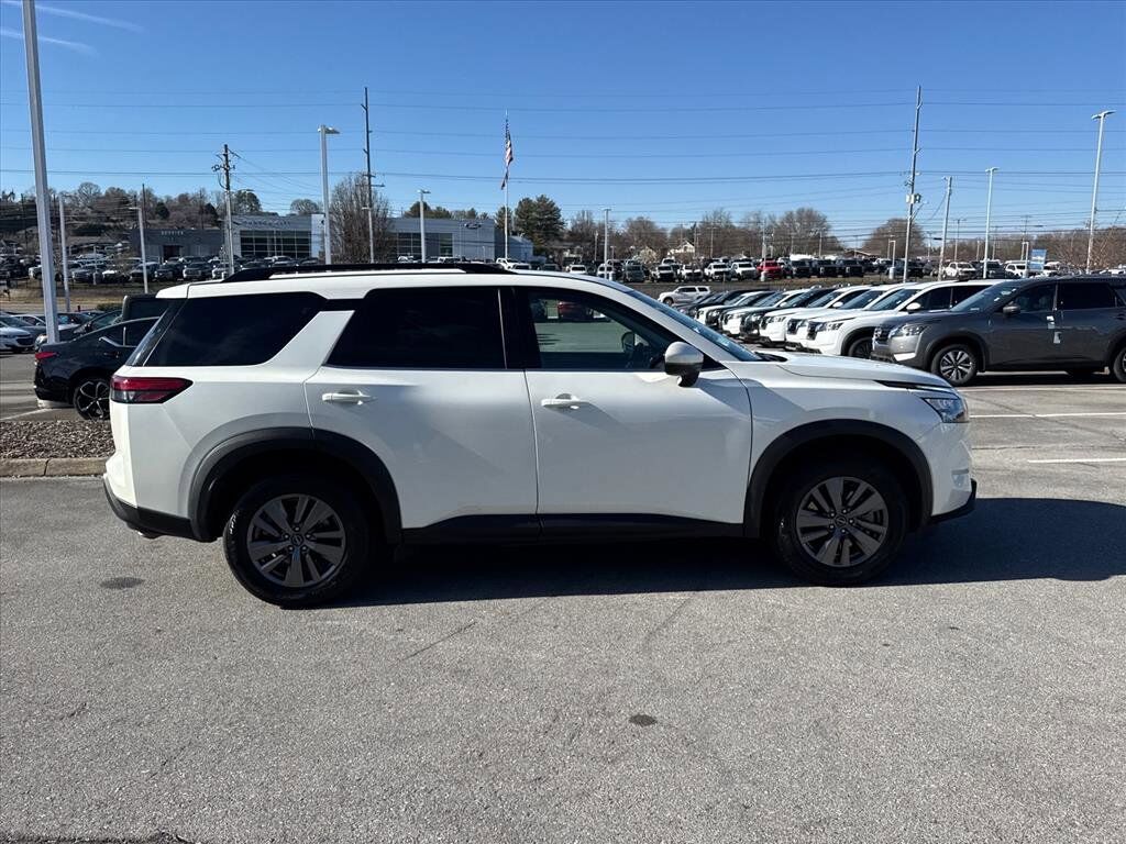 2024 Nissan Pathfinder SV Johnson City TN