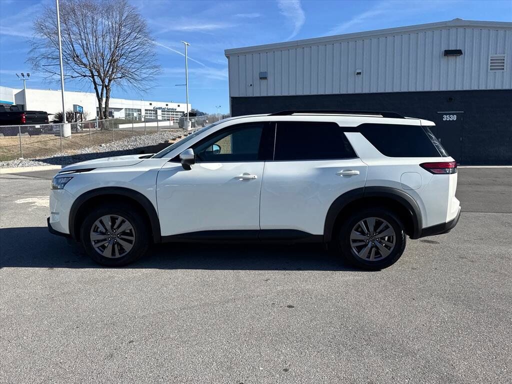 2024 Nissan Pathfinder SV Johnson City TN