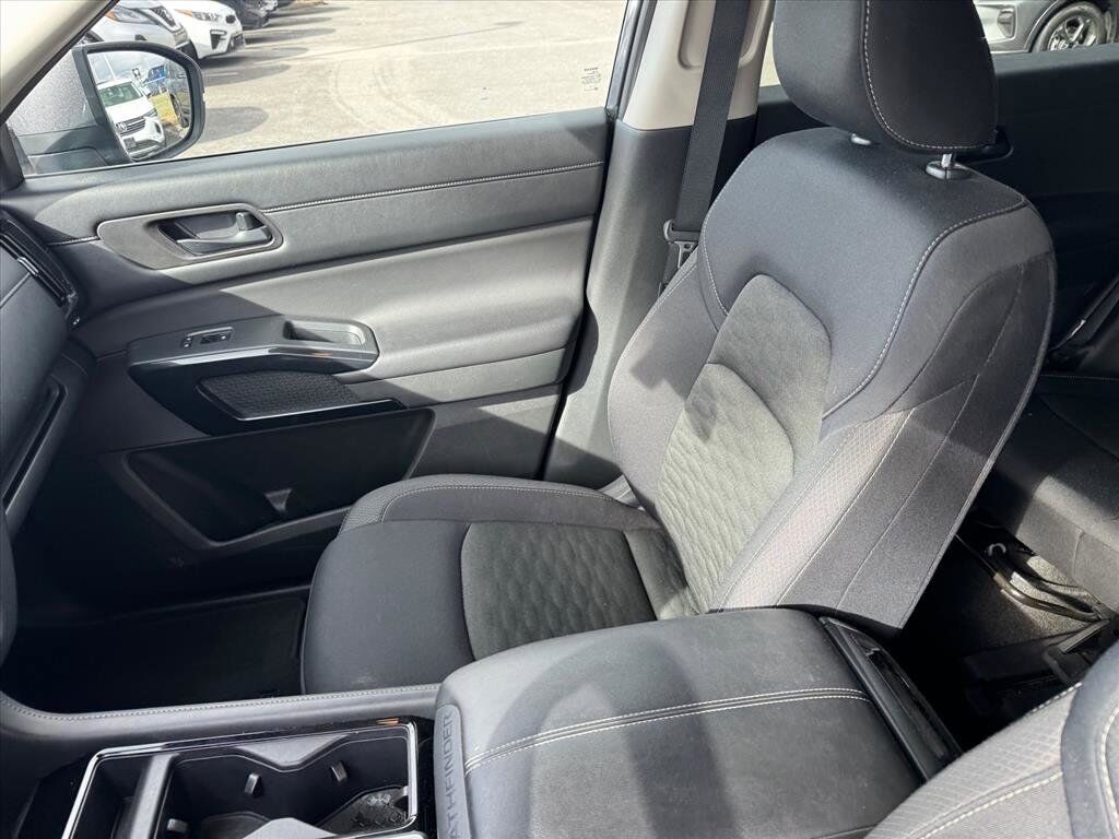 2024 Nissan Pathfinder SV Johnson City TN