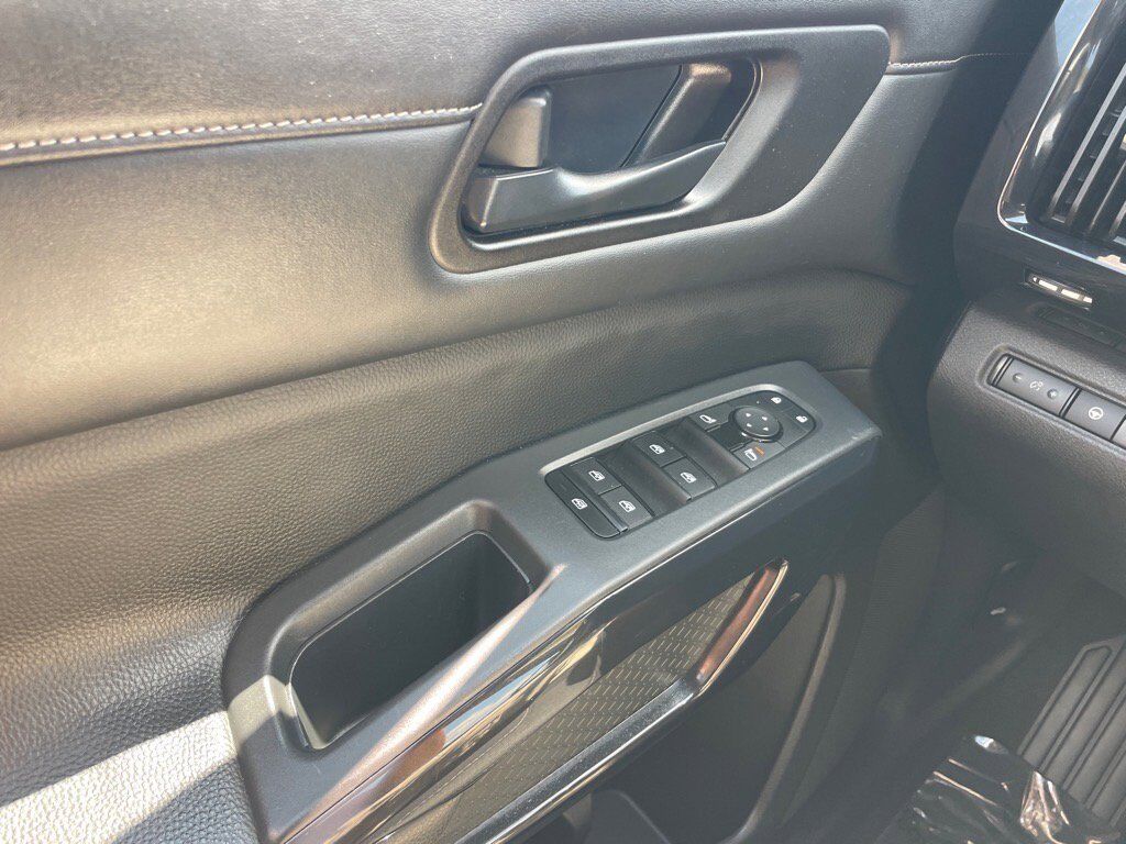 2024 Nissan Pathfinder SV Oak Ridge TN