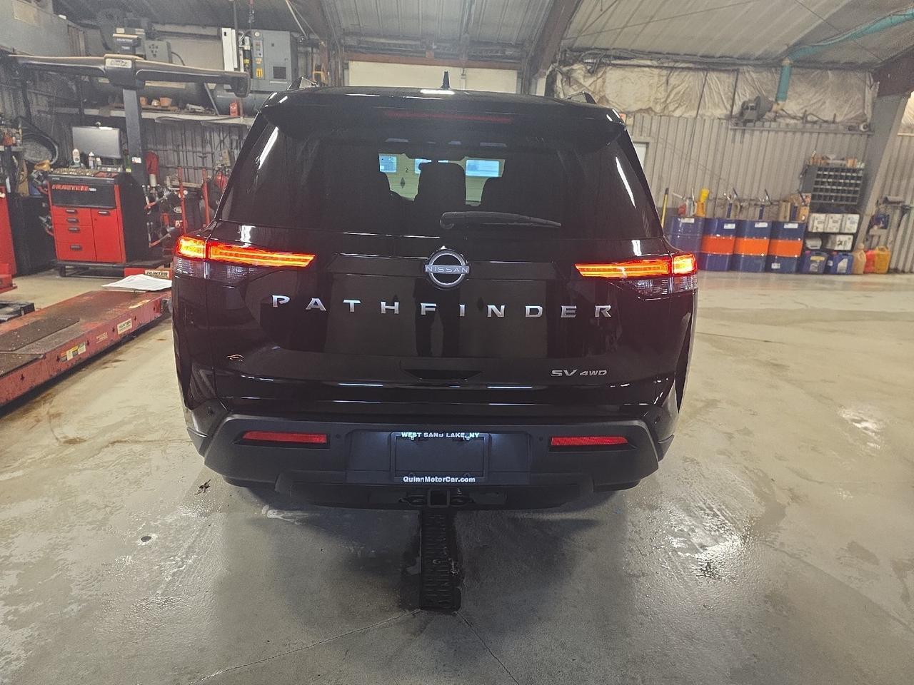 2024 Nissan Pathfinder SV Sand Lake NY