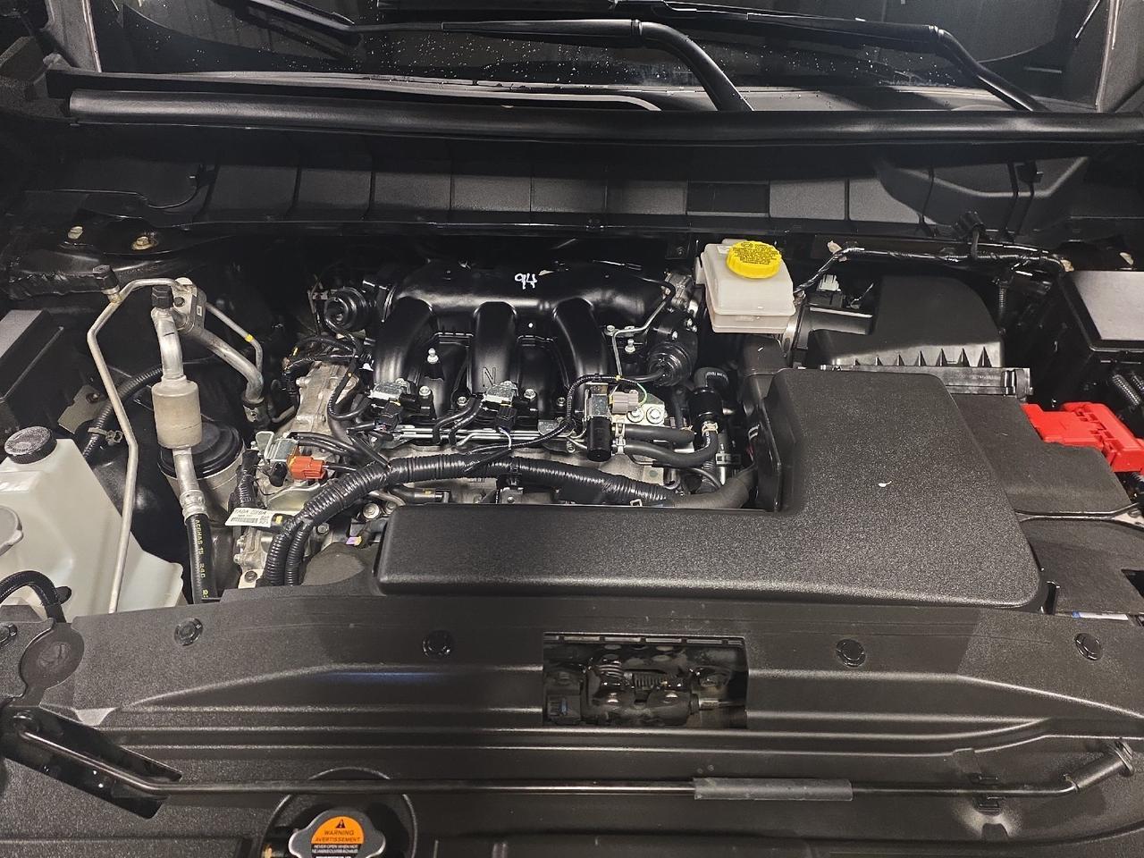 2024 Nissan Pathfinder SV Sand Lake NY