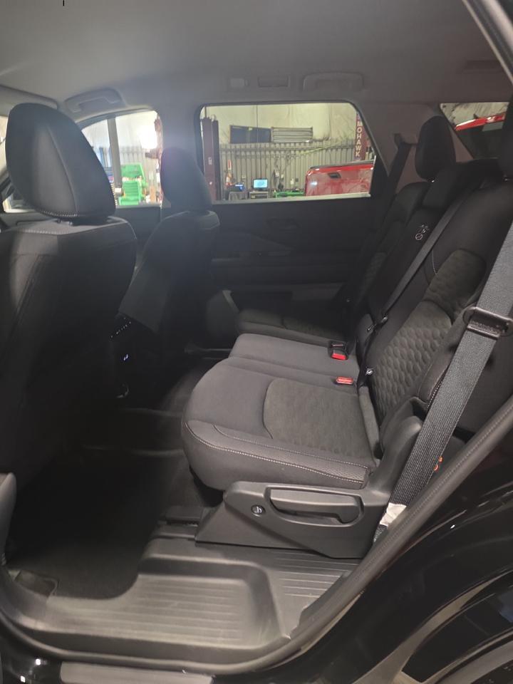 2024 Nissan Pathfinder SV Sand Lake NY