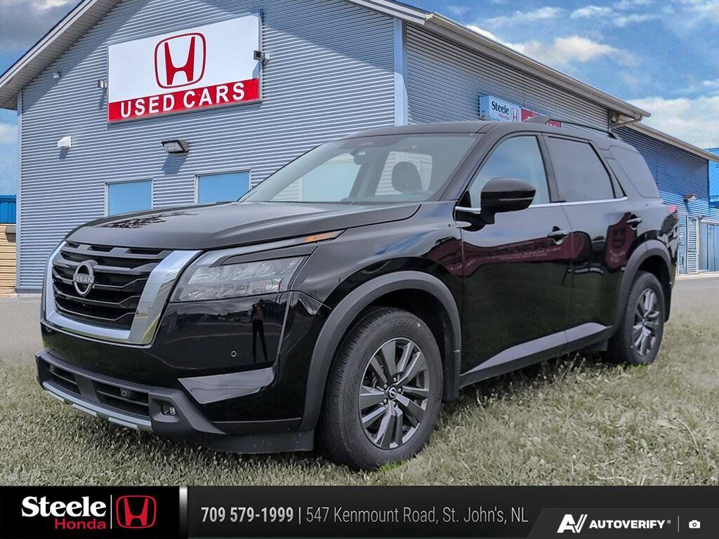 2024 Nissan Pathfinder SV