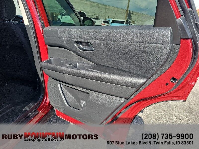 2024 Nissan Pathfinder SV Twin Falls ID