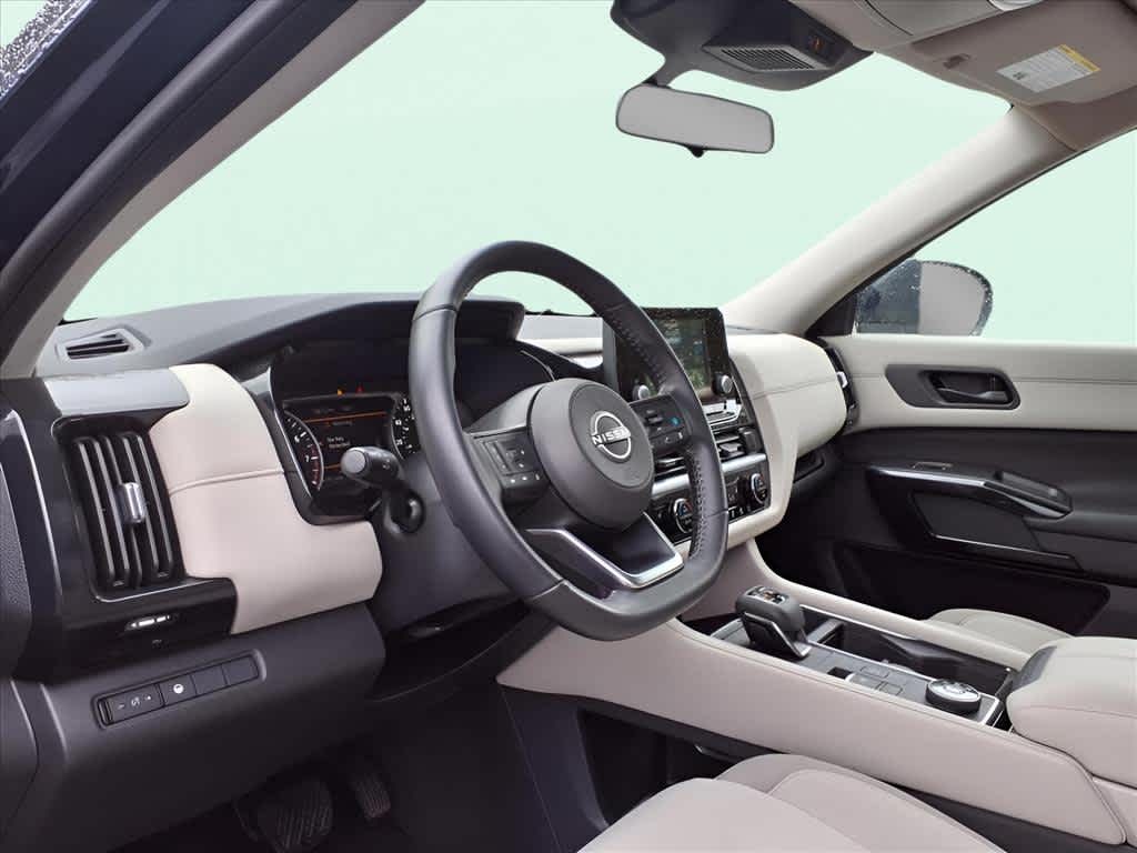 2024 Nissan Pathfinder SV Lunenburg MA