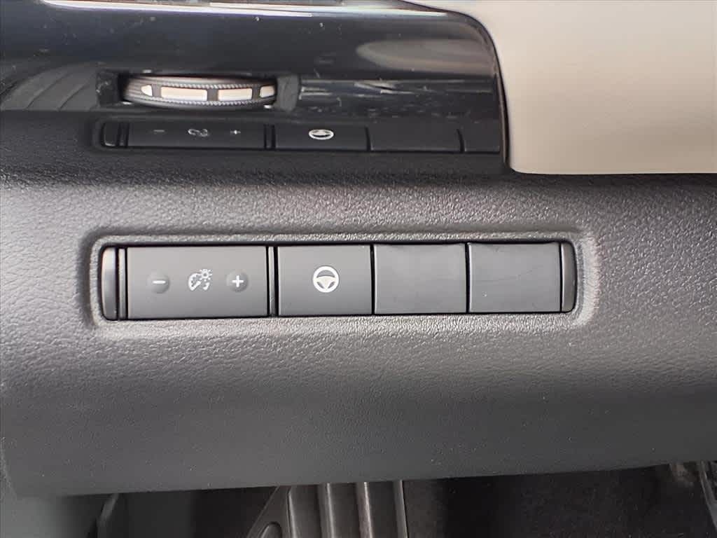 2024 Nissan Pathfinder SV Lunenburg MA