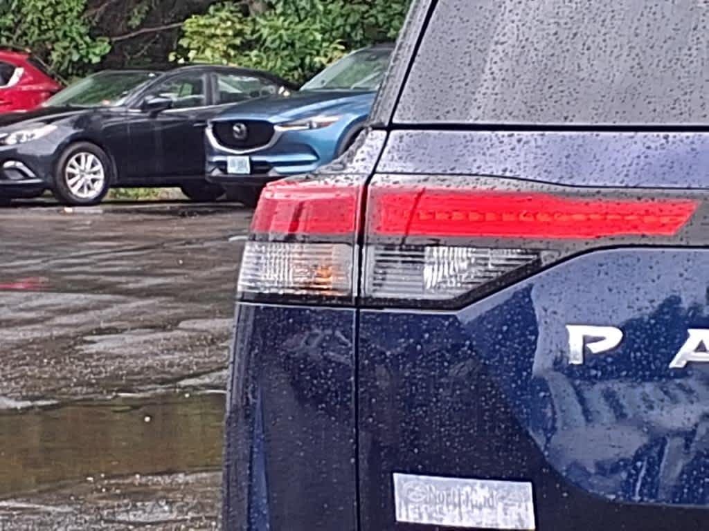2024 Nissan Pathfinder SV Lunenburg MA
