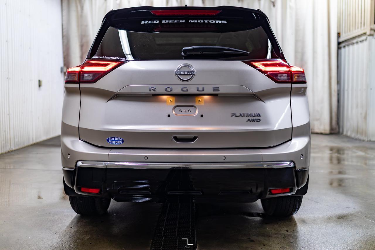 2024 Nissan Rogue AWD Platinum Leather Roof Nav BCam Red Deer AB