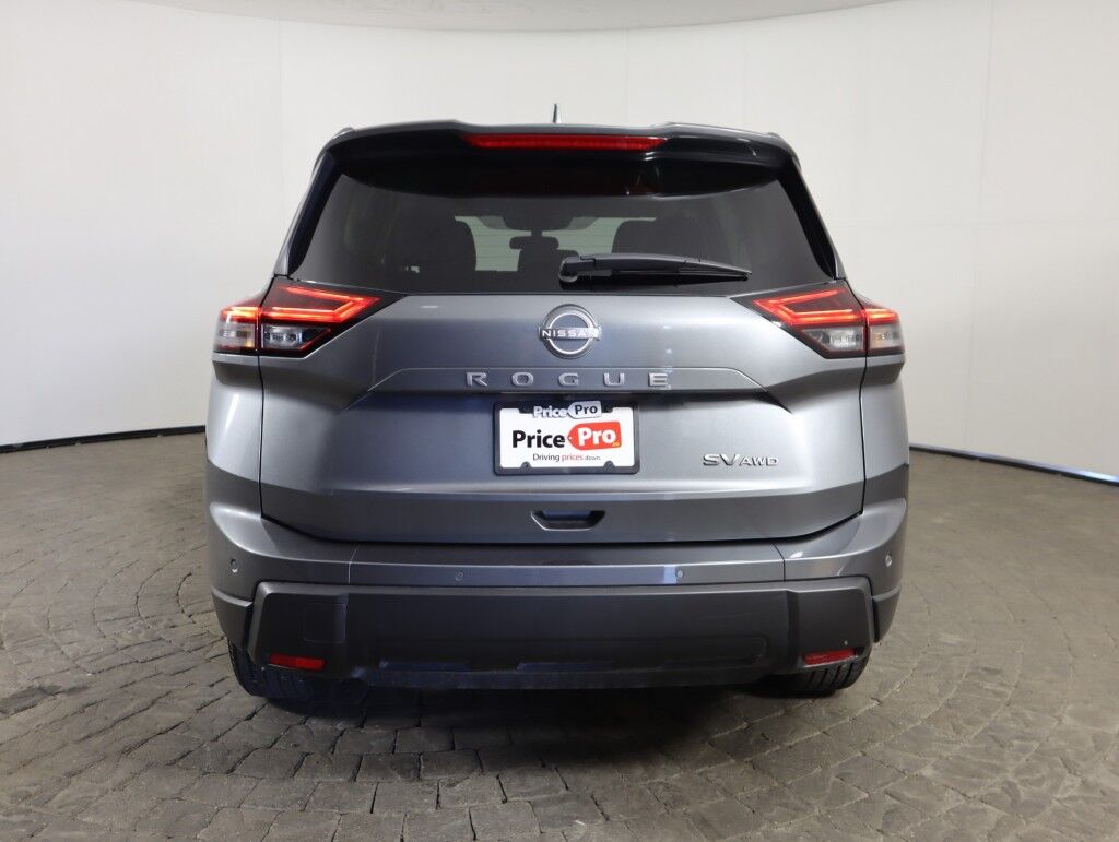 2024 Nissan Rogue AWD SV Maumee OH