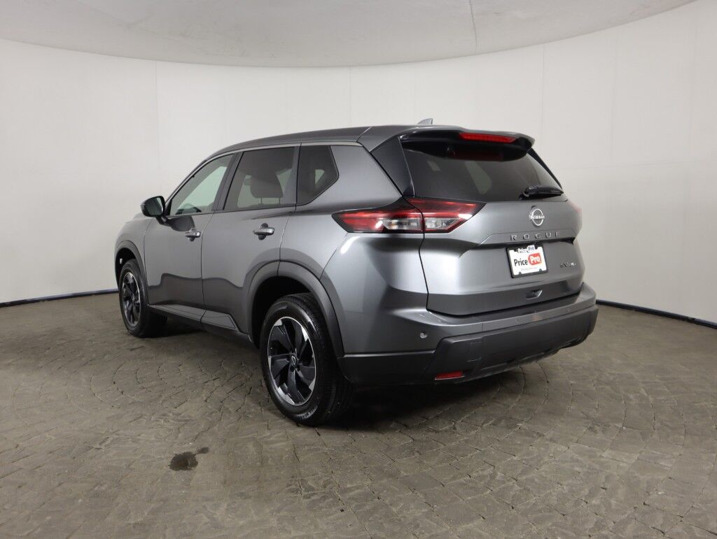 2024 Nissan Rogue AWD SV Maumee OH
