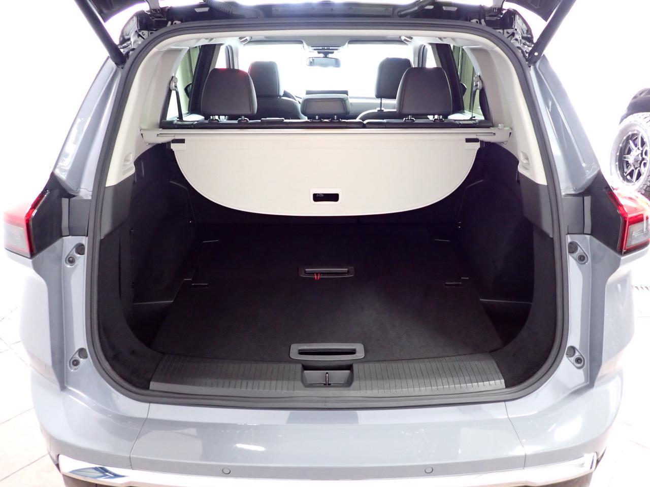 2024 Nissan Rogue Platinum AWD LEATHER SUNROOF Listowel ON