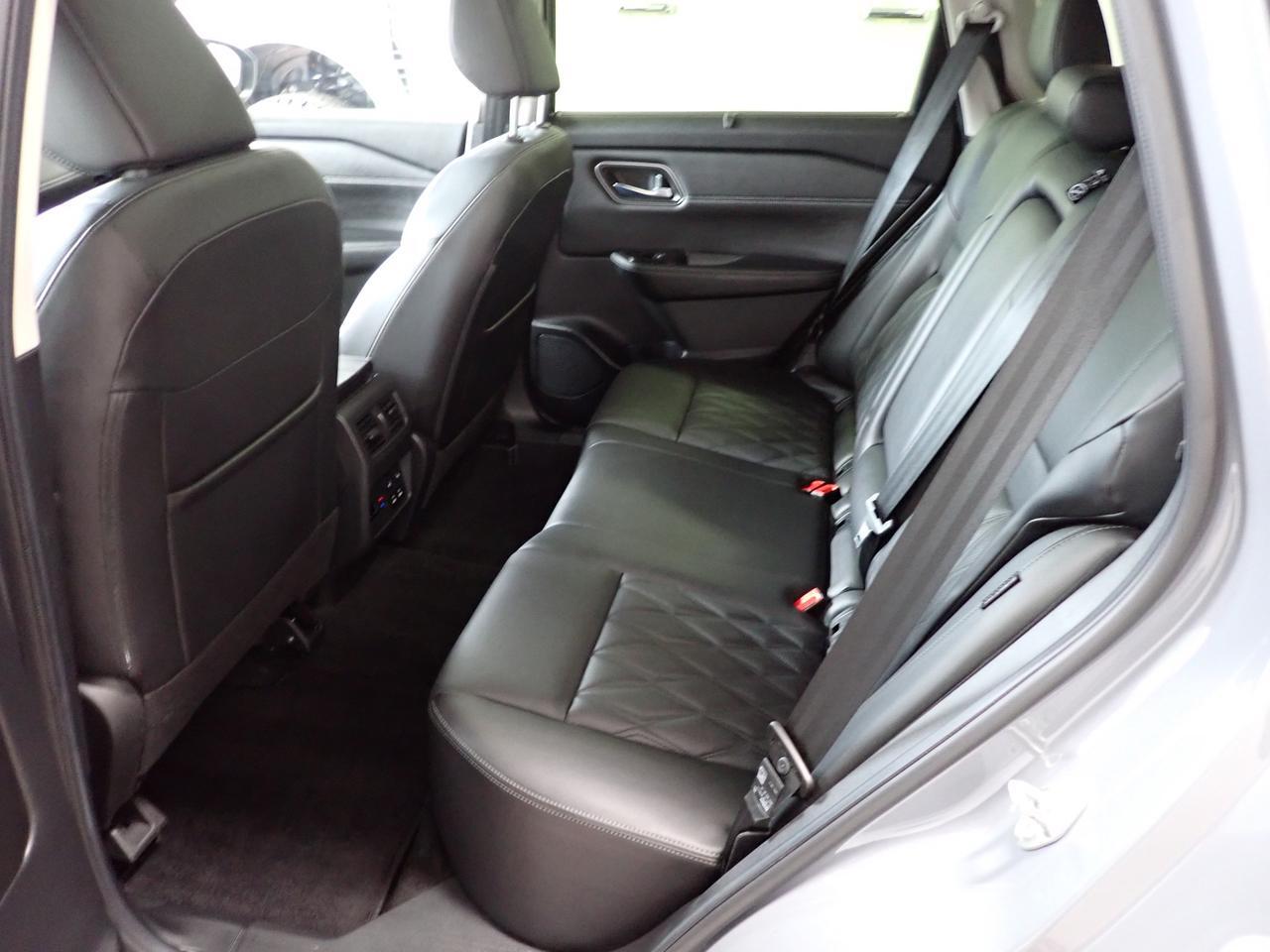 2024 Nissan Rogue Platinum AWD LEATHER SUNROOF Listowel ON
